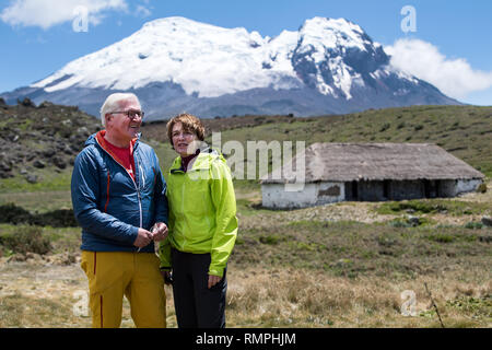 Antisana, Ecuador. 15 Feb, 2019. Bundespräsident Dr. Frank-Walter Steinmeier und seine Frau Elke Büdenbender Besuch der Alexander-von-Humboldt-Hütte in der antisana Naturpark und Nationalpark. Bundespräsident Steinmeier und seine Frau besuchen, Kolumbien und Ecuador anläßlich des 250 Alexander von Humboldt's Geburtstag im Rahmen einer 5-tägigen Reise nach Lateinamerika. Quelle: Bernd von Jutrczenka/dpa/Alamy leben Nachrichten Stockfoto