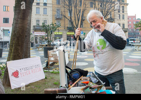 Foto Carlo Cozzoli - LaPresse 16-02-19 Milano (Italia) Cronaca Panchina Rossa in Piazza Dergano. Nella foto l'artista Roberto Muscinelli Stockfoto