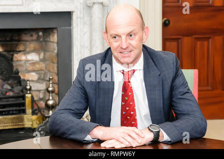 Belfast, Nordirland, Großbritannien. 15/02/2019 - Ian Walker MBE, Doppel silber Olympiamedaillengewinner Segler Sailor. Stockfoto