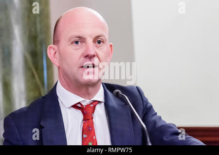 Belfast, Nordirland, Großbritannien. 15/02/2019 - Ian Walker MBE, Doppel silber Olympiamedaillengewinner Segler Sailor. Stockfoto