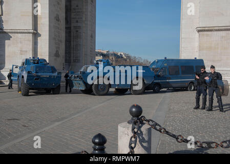 Paris, Frankreich, 16. Februar 2019 - "Gelb" Handeln 14. Stockfoto