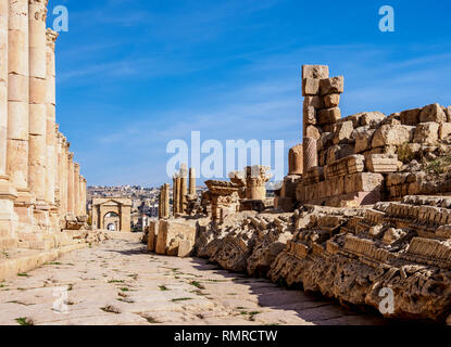 Colonnaded Straße oder Cardo, Jerash, Jerash Governorate, Jordanien Stockfoto