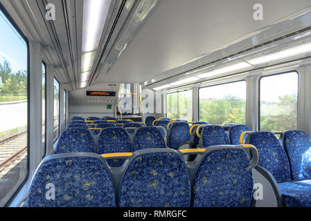 Leere Sitze auf einem Transport für NSW Zug in Sydney Stockfoto