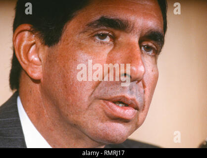 CARACAS, Venezuela - Februar 3, 1989: Oscar Arias, Präsident von Costa Rica, in der Pressekonferenz. Stockfoto