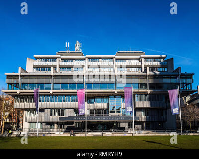 Queen Elizabeth II Zentrum Westminster London UK-QEII Center - großes Konferenzzentrum - Eröffnet 1986 Architekten Powell Moya & Partner Stockfoto