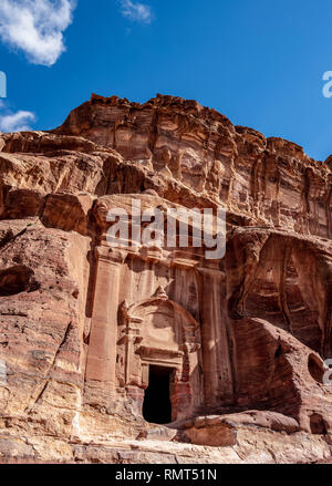 Der im Renaissancestil gehaltene Grabstein, Petra, Ma'an Governorate, Jordanien Stockfoto