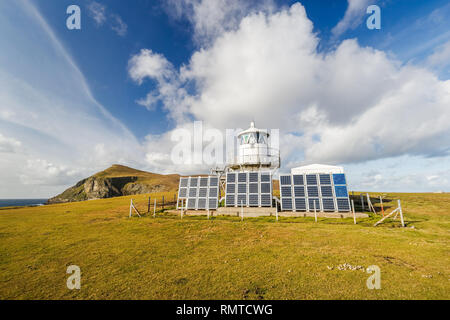 Der Leuchtturm in South Ness auf Foula, Shetland Stockfoto