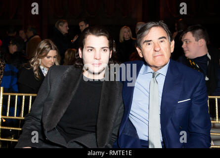 Peter Brent jr., Harry Brent besuchen Dennis Basso Kollektion Herbst/Winter Landebahn während der New York Fashion Week bei Cipriani 42nd Street (Foto von Lew Radin/Pacific Press) Stockfoto