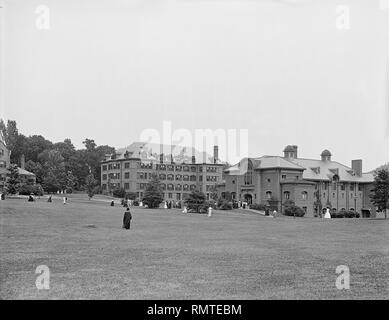 Campus Gelände, Mount Holyoke College, South Hadley, Massachusetts, USA, Detroit Publishing Company, 1900 Stockfoto