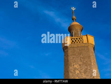 Al-Hassanab Moschee gegen den Himmel, nördlichen Staat, Al-Khandaq, Sudan Stockfoto