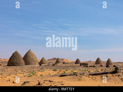 Bienenstock Gräber, Nubien, Old Dongola, Sudan Stockfoto