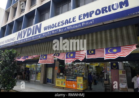 Mydin lokalen Großhandel Emporium in Malaysia. Stockfoto