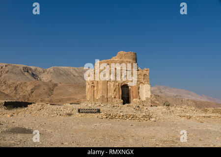 Ruinen des 13. Jahrhunderts Grab von Bibi Maryam in Qalhat, in der Nähe von Sur im Osten Oman - Bild Stockfoto