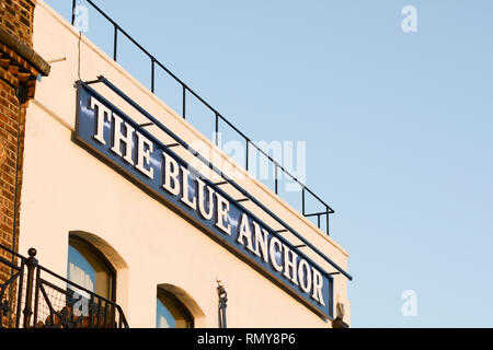 The Blue Anchor Public House on the Mall, Hammersmith, London, W6, Großbritannien Stockfoto