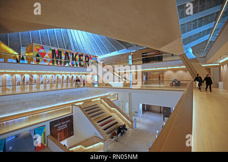 Innenraum des Design Museum, Kensington High Street, London. Von der berühmten Commonwealth Institut Gebäude umgewandelt. Stockfoto