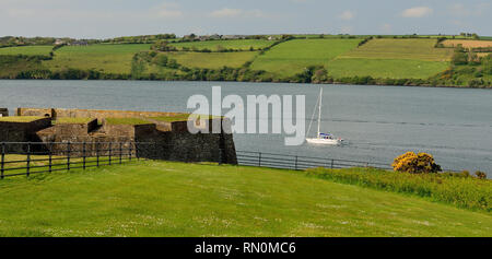 Charles Fort, am Eingang zum Hafen von Kinsale. Stockfoto