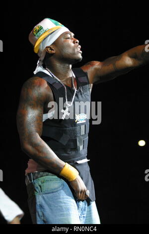 Rapper Curtis James Jackson III, besser bekannt unter seinem Künstlernamen 50 Cent bekannt, ist auf der Bühne ein Live Konzert Performance gezeigt. Stockfoto