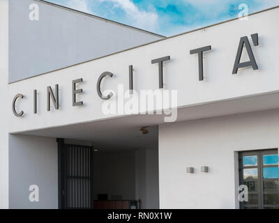 Rom, Italien, Juni 2018: Cinecitta Welt Kirmes Eingang in Rom Italien Kino Attraktion Stockfoto