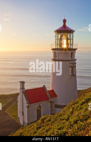 Haceta Head Lighthouse auf der Oregon Küste in der Nähe von Florence Oregon Stockfoto