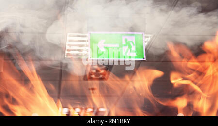 Feueralarm im Gebäude Stockfoto