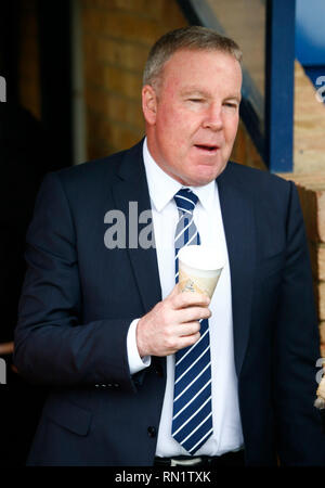 Southend, 16 Februar, 2019 Kenny Jackett Manager von Portsmouth während Sky Bet Liga eine Übereinstimmung zwischen den Southend United und Portsmouth an Wurzeln Hall Boden, Southend, England am 16. Feb 2019. Kredit Aktion Foto Sport Stockfoto