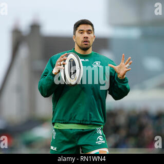 Sportplatz Galway, Galway, Irland. 16 Feb, 2019. Guinness Pro 14 Rugby, Connacht versus Geparden; Connacht Kapitän Jarrad Butler im Warm up Credit: Aktion plus Sport/Alamy leben Nachrichten Stockfoto