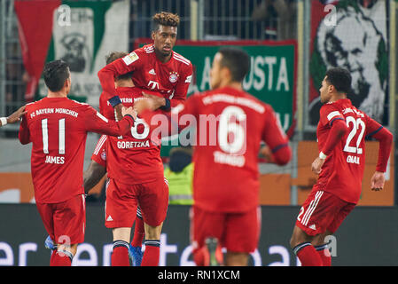 Augsburg, Deutschland. 16. Februar 2019. Kingsley COMAN, FCB 29 feiert sein Ziel für, glücklich, Lachen, feiern, 2-2 FC Augsburg - FC BAYERN MÜNCHEN - DFL-Bestimmungen verbieten die Verwendung von Fotografien als BILDSEQUENZEN und/oder quasi-VIDEO - 1. Deutschen Fußball-Bundesliga, Augsburg, 15. Februar 2019 Saison 2018/2019, Spieltag 23, FCB, München, Bayern © Peter Schatz/Alamy leben Nachrichten Stockfoto