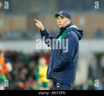 Sportplatz Galway, Galway, Irland. 16 Feb, 2019. Guinness Pro 14 Rugby, Connacht versus Geparden; Allgemeine Ansicht connacht Head Coach Andy Freund Credit: Aktion plus Sport/Alamy leben Nachrichten Stockfoto