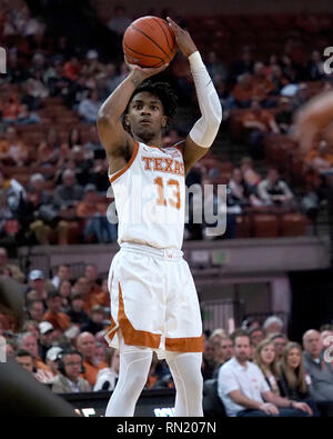 USA. 16. Februar 2019. Halbzeit. 16 Feb, 2019. Jase Febres #13 der Texas Longhorns in Aktion vs Oklahoma State Cowboys am Frank Erwin Center in Austin, Texas. Texas führt 38-27 an der Hälfte. Robert Backman/Cal Sport Media. Credit: Csm/Alamy leben Nachrichten Stockfoto