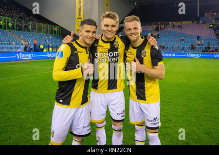 Arnheim, 16-02-2019, Stadion Gelredome, Saison 2018 / 2019, der niederländischen Eredivisie, Vitesse player Bryan Linssen, Vitesse Spieler Martin Odegaard und Vitesse Spieler Max Clark während dem Spiel Vitesse - Willem II Stockfoto
