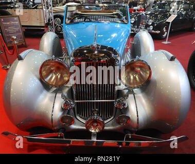 London, Großbritannien. 16. Februar 2019. Ein 1939 Lagonda V12 Drophead Coupé auf Anzeige an der London Classic Car Show, die auf ExCel London, Vereinigtes Königreich. Quelle: Michael Preston/Alamy leben Nachrichten Stockfoto