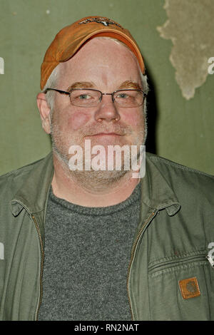 New York, USA. 12. Mai 2010. Schauspieler, Philip Seymour Hoffman am Mittwoch, 12. Mai 2010 Eröffnung des arah Ruhl's Passion Play" in Canton Center in New York, USA. Quelle: Steve Mack/S.D. Mack Bilder/Alamy Stockfoto