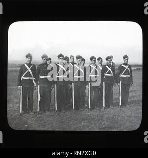 Katholische Boys Brigade c 1902. Glas Laterne Folie - "Die Wache". Stockfoto