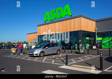 Suoermarket, Asda, Newport, Isle of Wight, England, Vereinigtes Königreich, Stockfoto