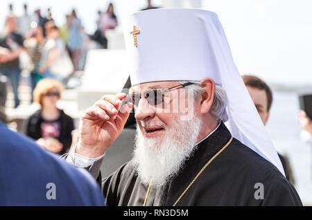 Samara, Russland - 6. Mai 2018: Metropolit von Samara und Togliatti Sergius an der Zeremonie der Eröffnung eines Denkmal des Heiligen Fürsten Wladimir Stockfoto