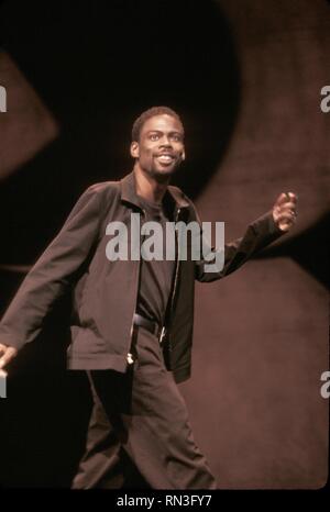 Schauspieler, Schauspieler, TV-Produzent, Drehbuchautor, Filmproduzent und Regisseur Chris Rock wird gezeigt auf der Bühne während einer "live"-Konzert aussehen. Stockfoto