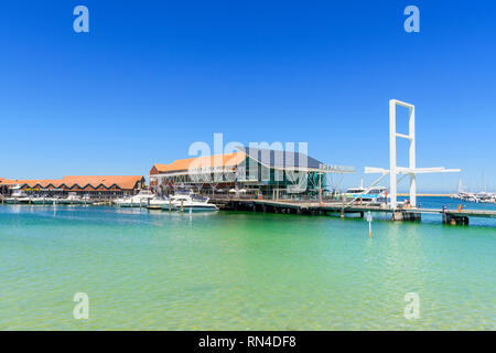 Der Wellenbrecher Tavern Sorrento Quay, Hillarys Boat Harbour Hillarys, Western Australia Stockfoto