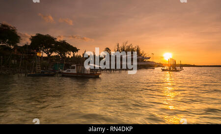 Telaga Luft an Kuching Sarawak entfernt Stockfoto