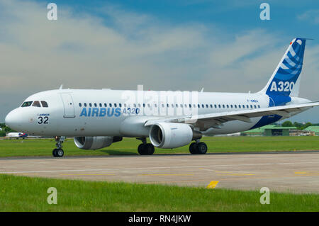 Frankreich, Seine Saint Denis (93), Paris-Le Bourget Flughafen, International Paris Air Show 2009, Airbus A320 Stockfoto