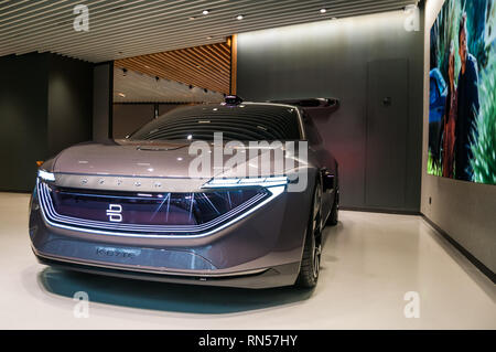 Die Byton K-Byte-Konzept, das auf die Anzeige in der ersten Byton Ort concept store in Shanghai, China. Stockfoto