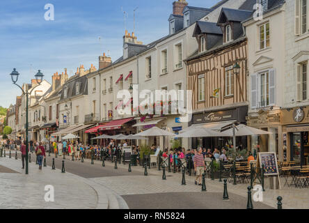 Frankreich AMBOISE SEP 2018: Blick auf eine Straße in der Nähe von Amboise schloss. Es war ein bevorzugter königliche Residenz und wurde weitgehend wieder aufgebaut Stockfoto