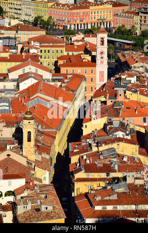 Altstadt von Nizza gesehen von Colline du Château, Vieux Nice, Nice, Côte d'Azur, Provence, Frankreich Stockfoto