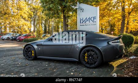 Aston Martin V12 Vantage S Stockfoto