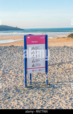 Life Guard Informationen über Cornwall Strand Stockfoto