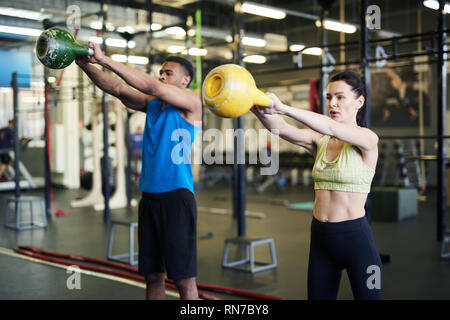 Cross Training übung Stockfoto