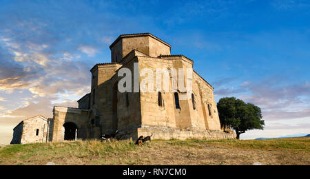 Fotos & Bilder von Jvari Kloster, ein 6. Jahrhundert georgisch-orthodoxen Kloster in der Nähe von Mzcheta, im östlichen Georgien. Ein UNESCO Weltkulturerbe. Die JVA Stockfoto