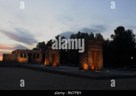 De Debod Tempel in der Innenstadt von Madrid, ein Geschenk von Ägypten Stockfoto