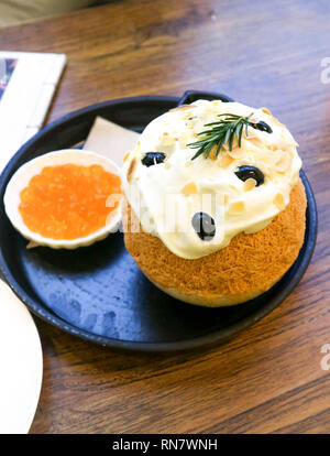 Bingsu oder Koreanischen rasiert Eis oder Orange bingsu Stockfoto