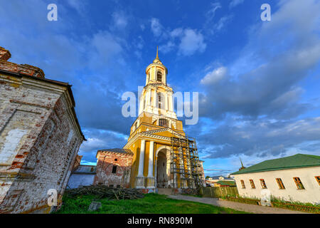 Verehrte Glockenturm (Prepodobenskaya) in Susdal, Wladimir region, Goldener Ring Russlands Stockfoto