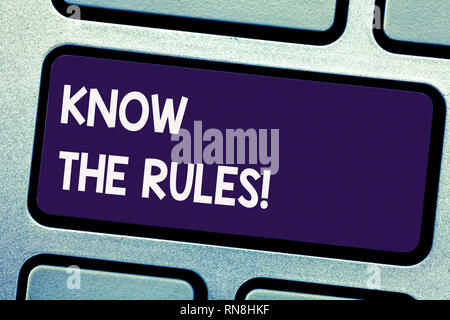 Schreiben Hinweis, kennen die Regeln. Business Foto präsentieren Lernen der allgemein anerkannte Grundsatz oder Anweisungen zu folgen Taste der Tastatur Absicht zu erstellen Stockfoto